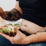 Cómo perder peso de forma saludable: un plan práctico y sostenible